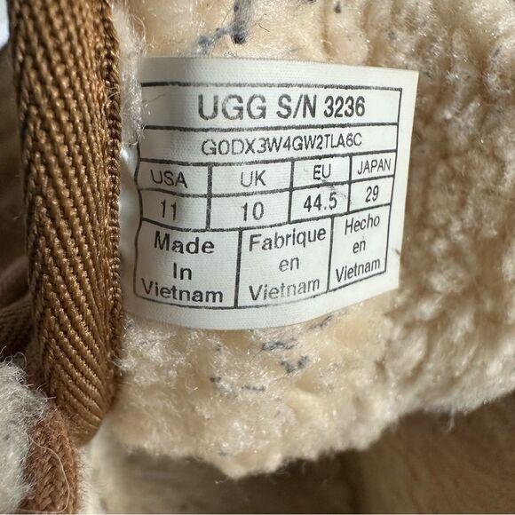 UGG Australia 3236 Neumel Boots for Men, Size 11 - Chestnut - Picture 9 of 9
